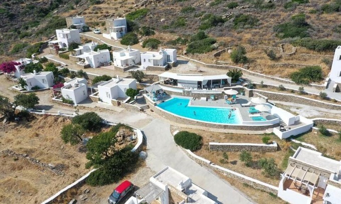 Ios Apartamento | Ostria Village
