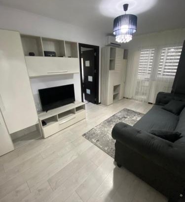 Ramnicu Valcea Apartamento | Ostro Two Bedrooms
