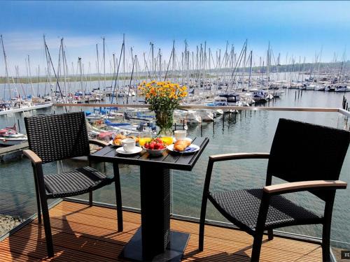 Heiligenhafen Apartamento | Ostsee - Appartement Nr 50 "Meerblick" am Yachthafen im Strand Resort