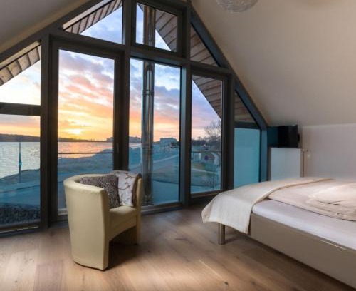 Heiligenhafen Casa | Ostsee - Reetdachhaus Nr 4 "Ostseeperle" im Strand Resort