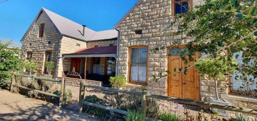 Nieuwoudtville Casa | Oudeklip Guesthouse Nieuwoudtville