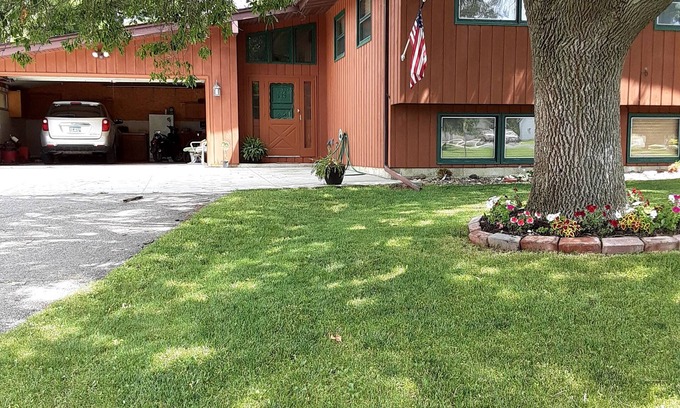 Kenyon Casa | Our home is minutes from the Twin Cities and Rochester