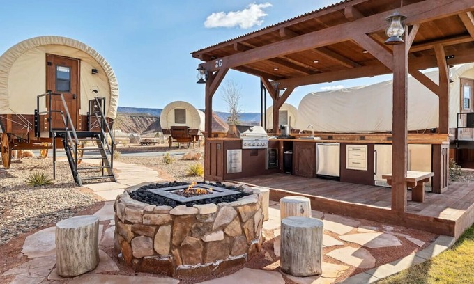 Virgin Cabina | Outdoor experience Pet Friendly Wagon on the Pond w/ 2 QB and Outdoor Kitchen
