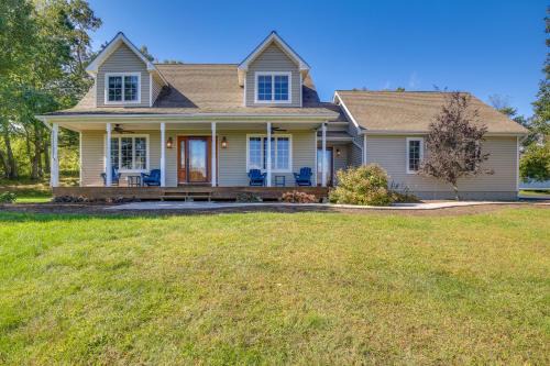 New Milford Casa | Outdoor Space with Stunning Views New Milford Home!