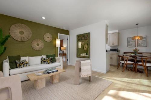 Santa Barbara County Apartamento | Outdoor Spaces and Coastal Sanctuary