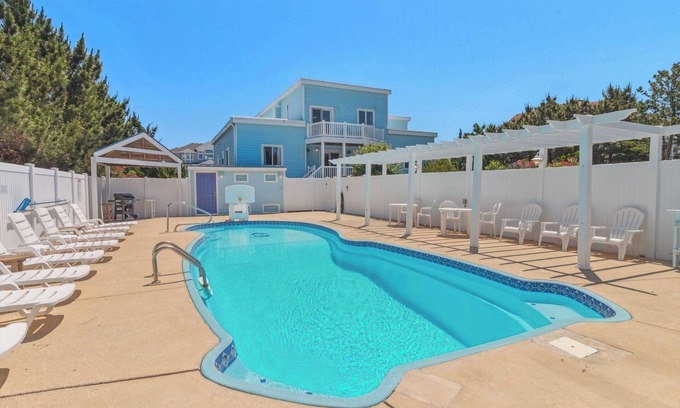 Monteray Shores Casa | Outrageous Beach Xperience*Views*Game Rm*Hot Tub