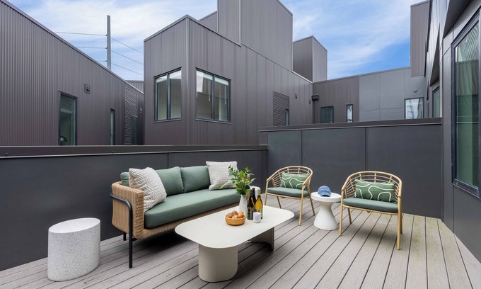 Five Points Casa | Outrider 112 by AvantStay | Close to Broadway