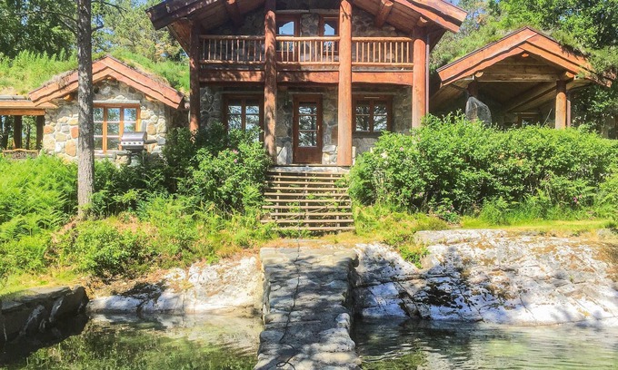 Molde Casa | Alojamiento de 5 habitaciones en Skåla