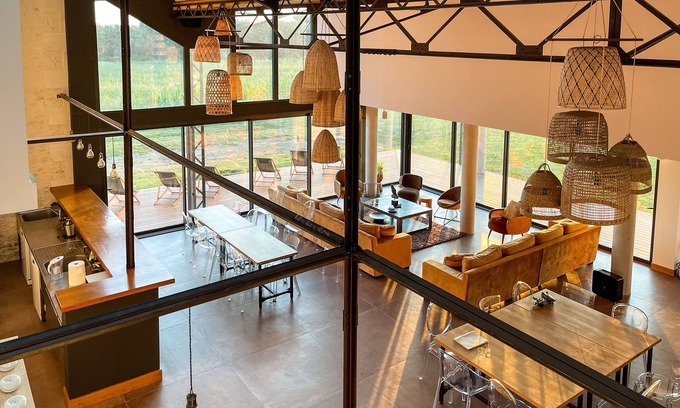 Reaux Casa | OUTSTANDING GITE - 500 m2 - 12 BEDROOMS - SLEEPS 27