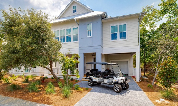 Lakeside at Blue Mountain Beach Casa | "Over the Moon" 30A Home Golf Cart Elevator Community Pool Blue Mountain Bch
