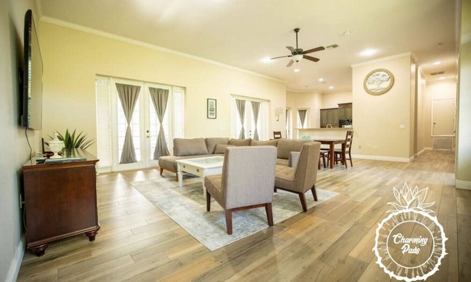 Oviedo Casa | Oviedo Charmer - Heated Pool - Close to everything
