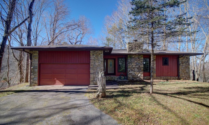 Robbinsville Cabina | Owls Nest Cabin