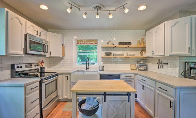 Black Mountain Apartamento | Owls Nest Hideaway Less Than 15 Mi to Asheville!