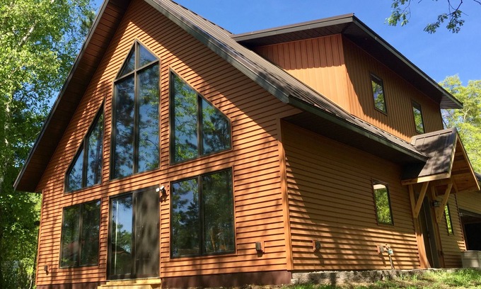 Hackensack Casa | Ox Yoke Lake Oasis w/ sandy beach & gorgeous sunsets!