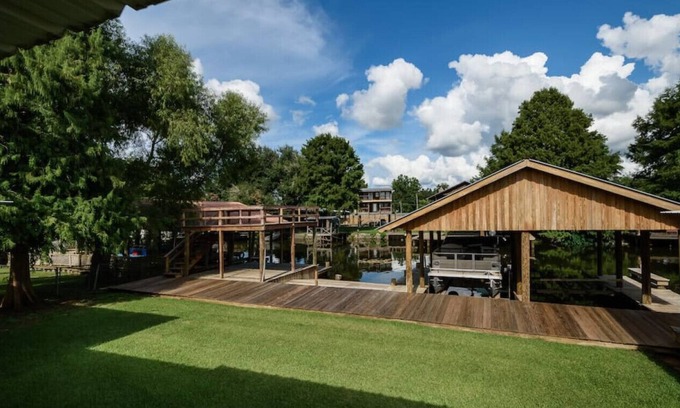 Ventress Casa | Oxbow Retreat | The Hidden Gem of False River