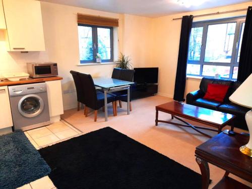 Oxford City Centre Apartamento | Oxford Apartment- Free parking 2 Bedrooms-2Bathrooms-Located in Jericho Oxford close to Bus and Rail station