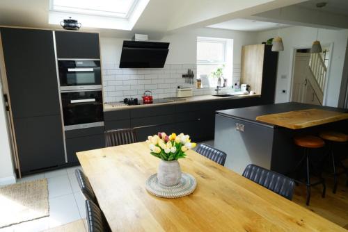 Oxford Casa | Oxford's cosiest 3 bedroom home with off street car parking