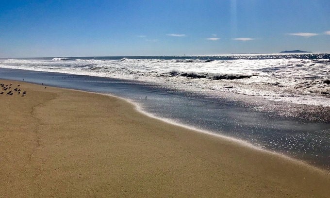 Oxnard Shores Casa | Oxnard Beach house dos lotes de arena!