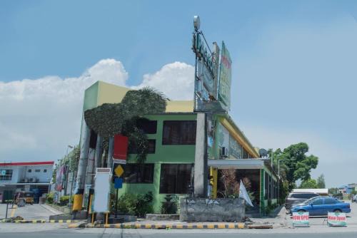 Binan City Hotel | OYO 195 Ranchotel - Biñan