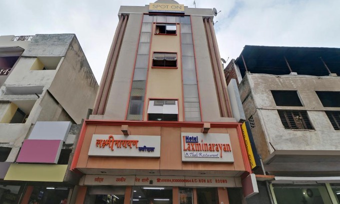 Puri Hotel | SPOT ON 45069 Hotel Sea View Inn