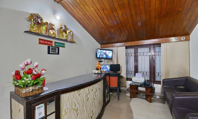 Puri Hotel | OYO 7337 Sai Leela