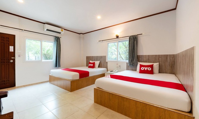 Si Racha Hotel | OYO 757 Black Bamboo Resort