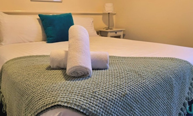 Cams Wharf Villa | 23 Oystercatcher Executive Resort Villa situada en Raffertys Resort