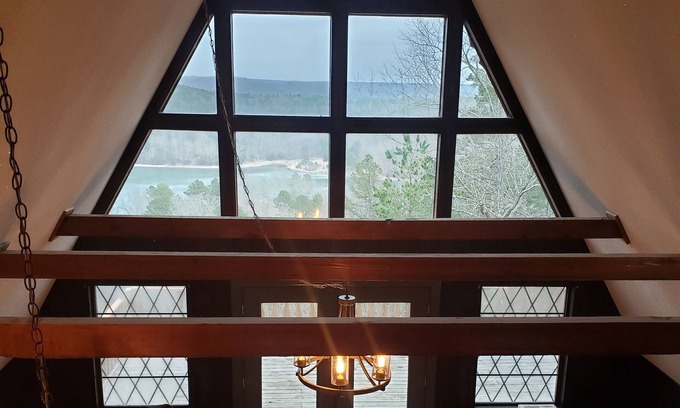 Eminence Cabina | Ozark Oasis 3 B/ 3 B in Eminence with Spectacular View!