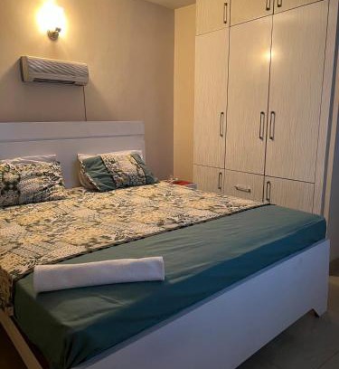 E-11 Sector Apartamento | Ozzi cottage Top pick