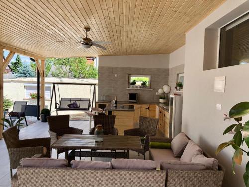 Keszthely Casa | PèterTünde Vendèghàz