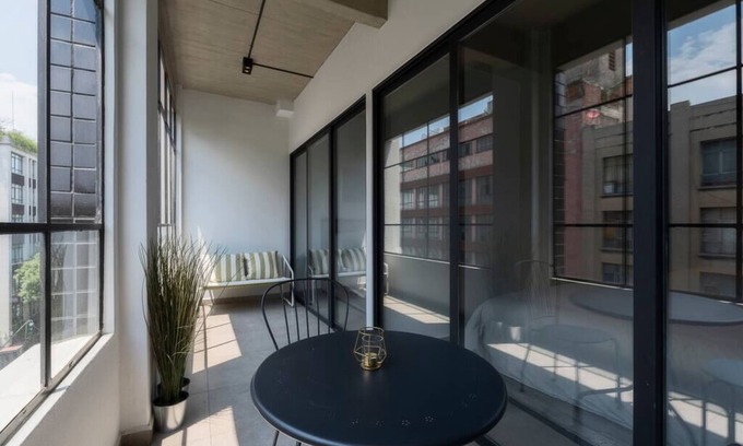 Zona Rosa Apartamento | P402 Private balcony Apt 3Bdrm 2bth AC Rooftop