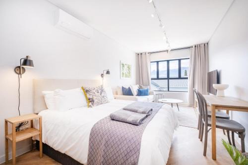 Paarl Apartamento | Paarl 137 - Superior Studio Apartment with AC and Parking