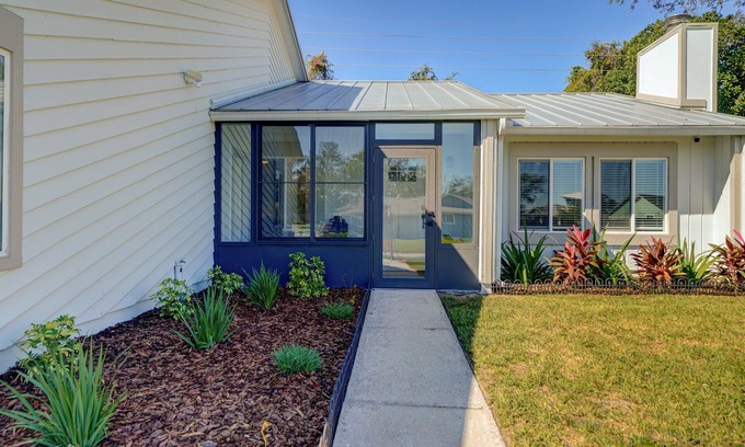 Isle of Palms Casa | Pablo Pointe- Single Family Home directly across from the Mayo Clinic