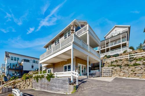 Nelscott Casa | Pacific Breeze