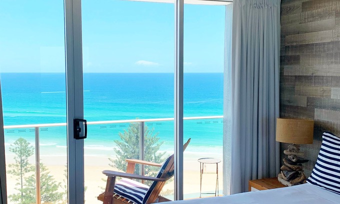 Burleigh Heads Hotel | Pacific Regis Apartments