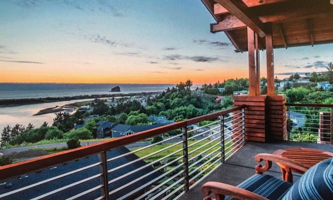 Pacific City Casa | Pacific Seawatch: ¡Oceanviews inmejorables!