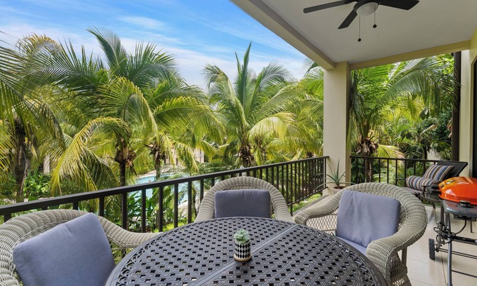 Coco Condominio | Pacifico L309 - Terrace w/Grill - Updated Kitchen