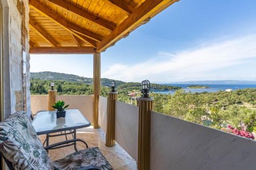 Gaios Apartamento | Paco's Resort Luxury Villa 17