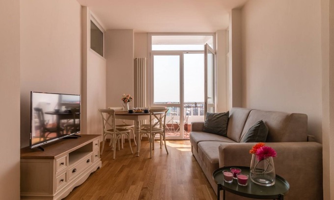 Historic Centre Apartamento | PADOVA TOWER 13TH FLOOR CITY VIEW SCIROCCO TERRACE