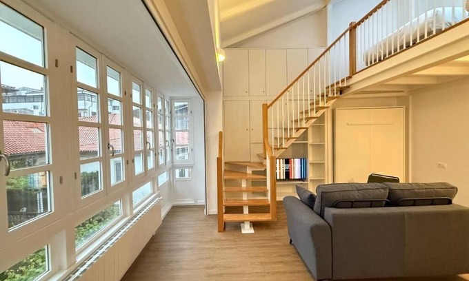 Padron Casa | Padrón Plaza Lotf L5 by URent