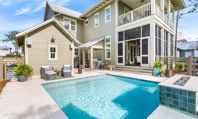 Watercolor Casa | Watercolor Retreat / Pet-Friendly / Private Pool / Golf Cart
