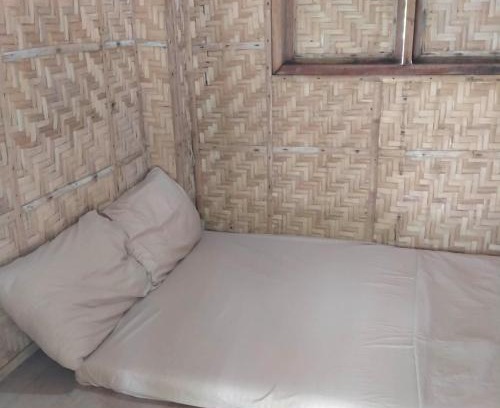 Daanbantayan Complejo | Palaboy Skatecamp Native House Beach Resort