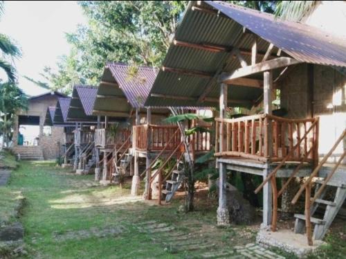 Daanbantayan Complejo | Palaboy Skatecamp - Resto and Beach Resort