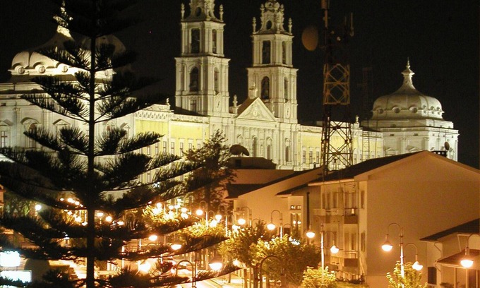 Mafra Apartamento | Palace View Apartment- Downtown Mafra
