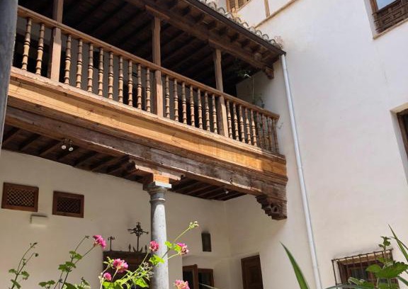 Albaicin Apartamento | Palacio Conde de Cabra