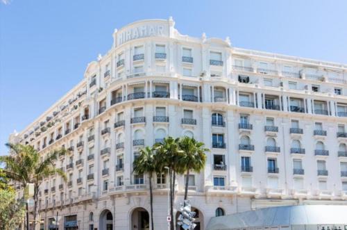 Cannes City Centre Apartamento | PALAIS MIRAMAR CROISETTE APART 1 MIN CARLTON