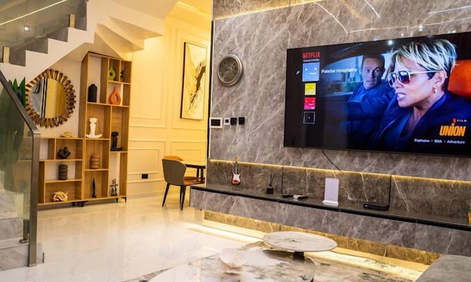 Ofin Apartamento | Palatial Apartments