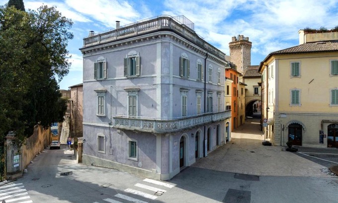 Trevi Cama Y Desayuno | Palazzo Fontana