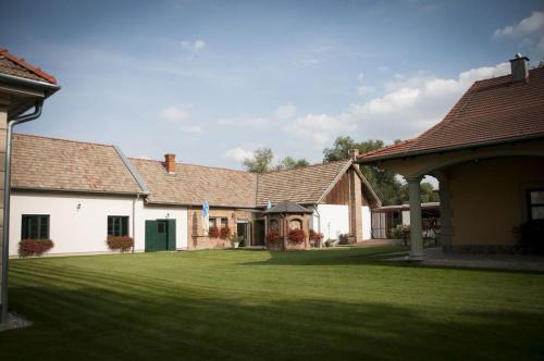 Jelsovce Casa | Palenica Jelsovce