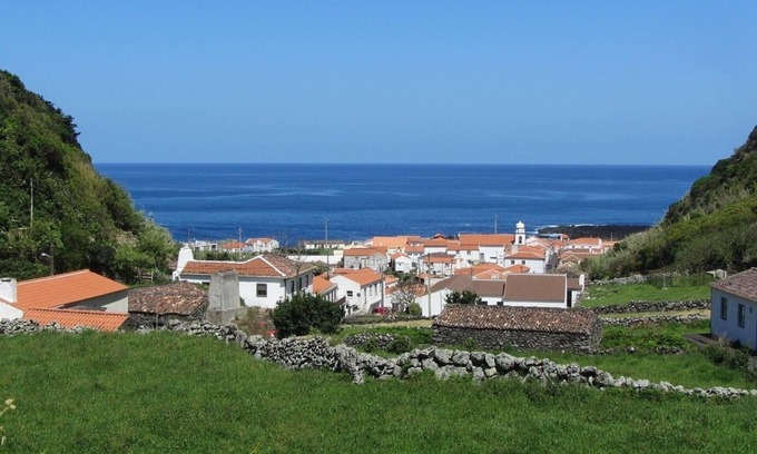 Lajes das Flores Cabaña | Palheiro da Assomada - apartamento de vacaciones en Faja Grande